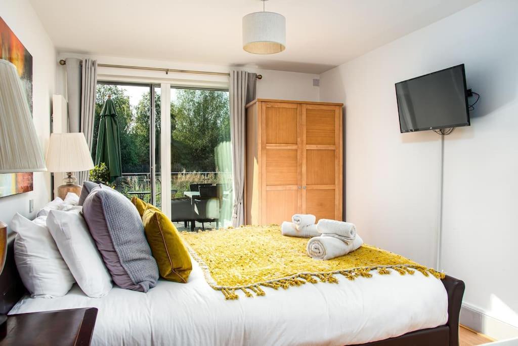 Blueberry Cottage - Lower Mill Estate Somerford Keynes Extérieur photo